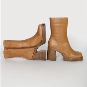 Y2K Steve Madden leather tan platform boots